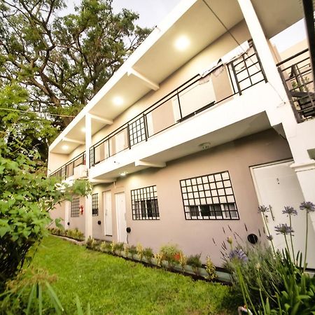 Maktub Departamentos Y Habitaciones Alta Gracia Exteriér fotografie